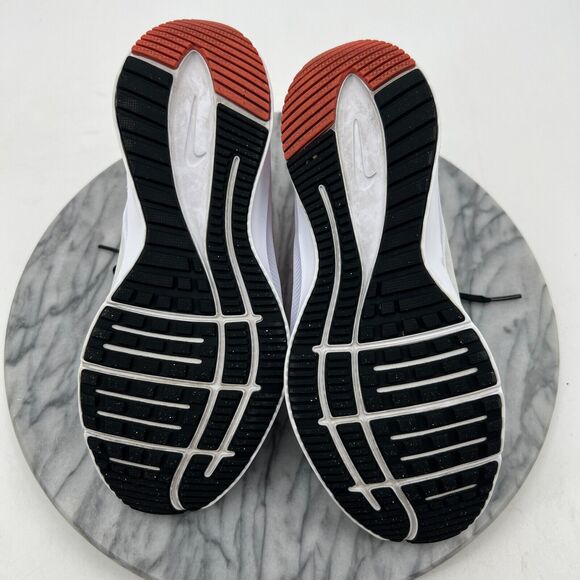 Nike Running Shoe Womens 6 Quest 4 White Mesh Athletic Training DA1106-102 - Picture 7 of 11